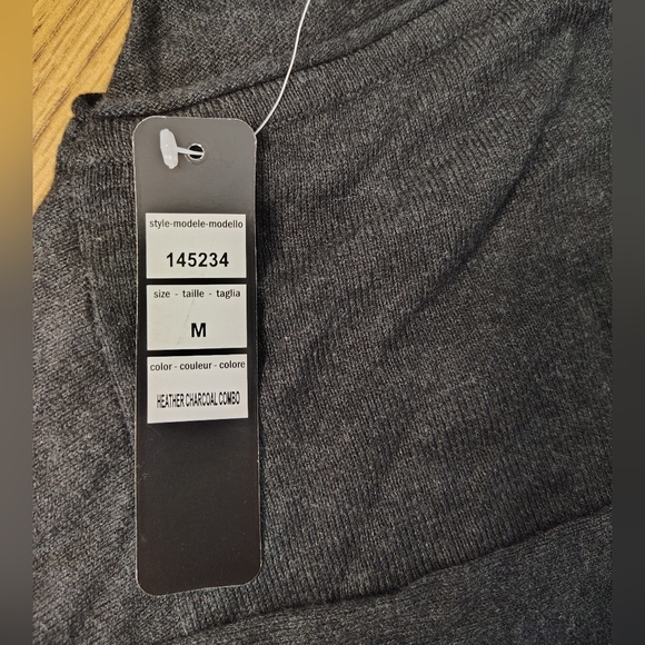 Belldini asymmetrical color block tunic sweater, cotton blend, size M, stretch. - Picture 11 of 14